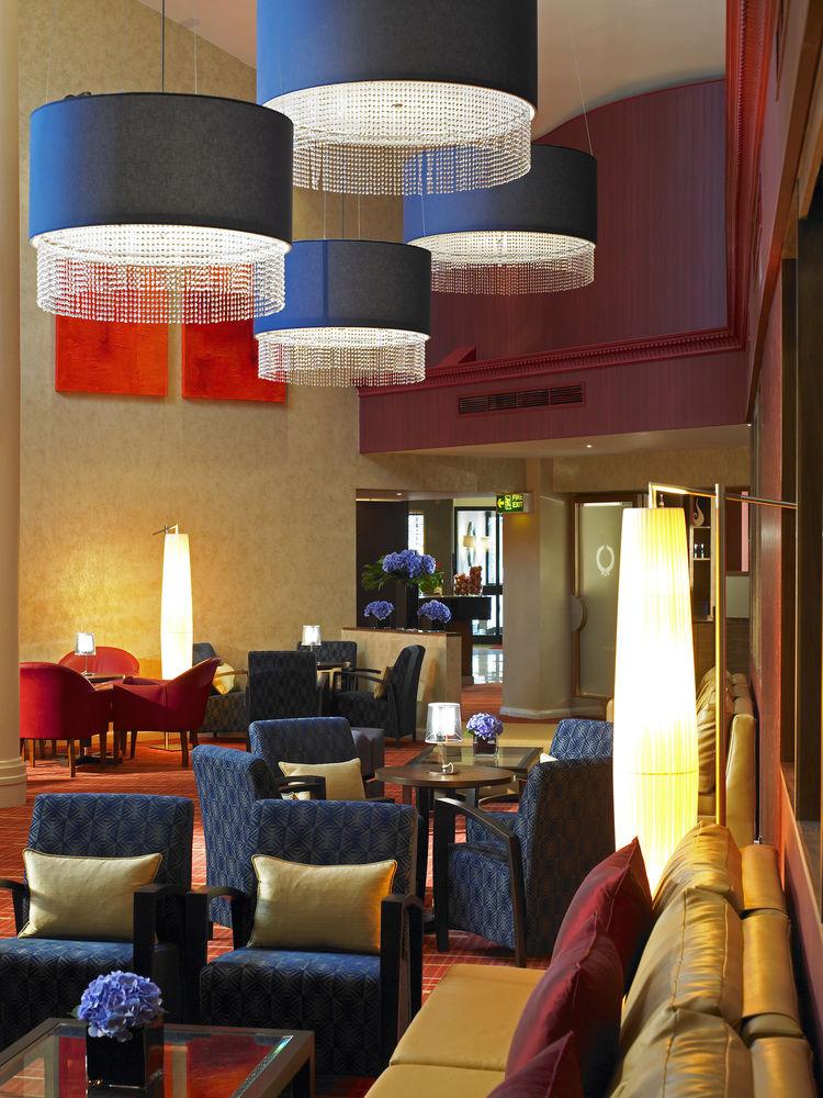 Delta Hotels By Marriott Питерборо Екстериор снимка