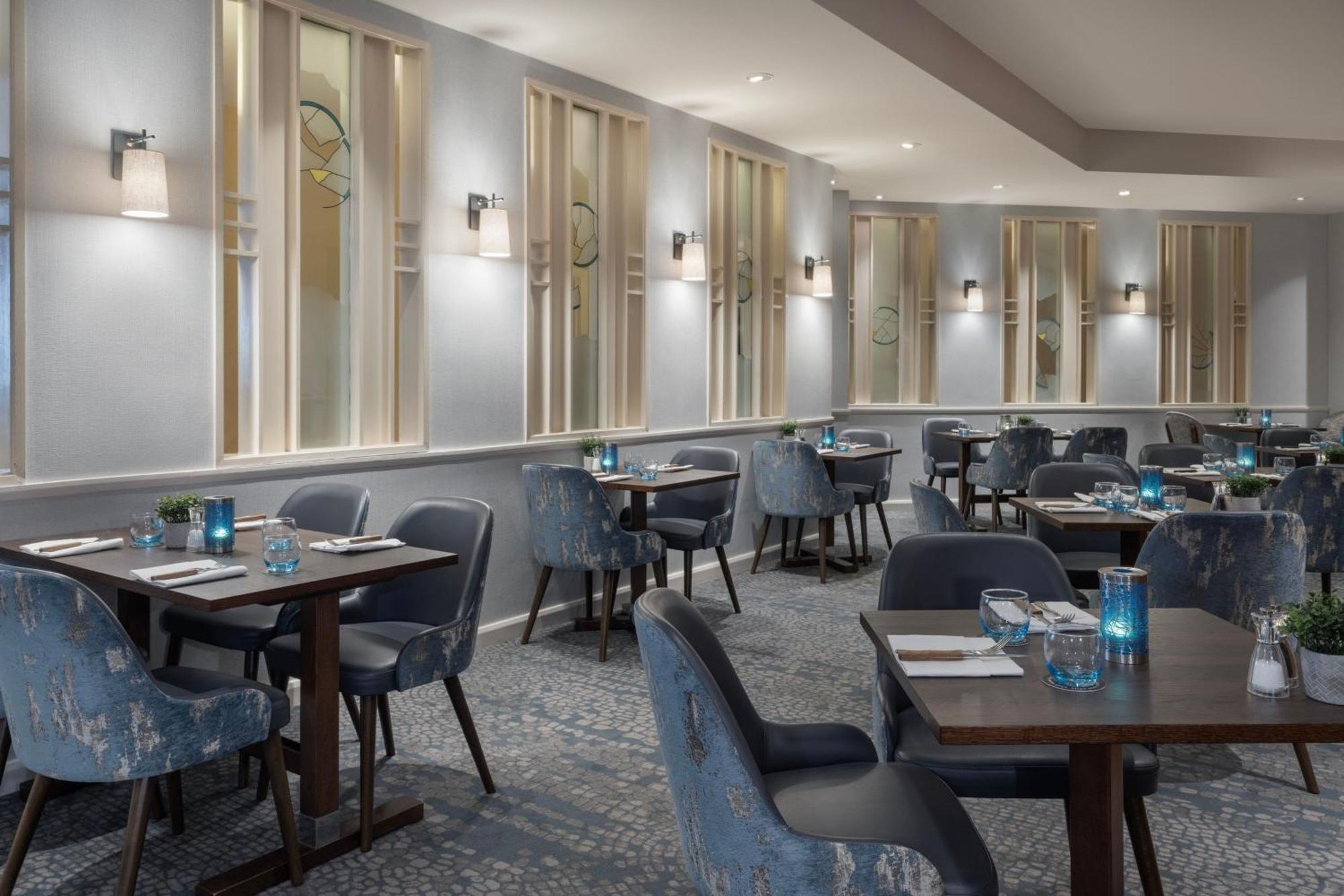 Delta Hotels By Marriott Питерборо Екстериор снимка